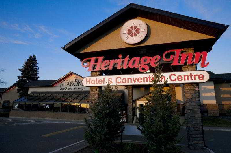 Heritage Inn Hotel&Convention Centre - Brooks Buitenkant foto